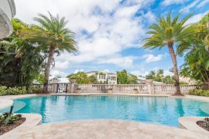 SANCTUARY - Residential