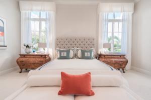 SANCTUARY - Residential