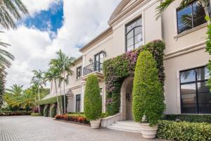 SANCTUARY - Residential