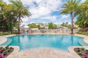 SANCTUARY - Residential