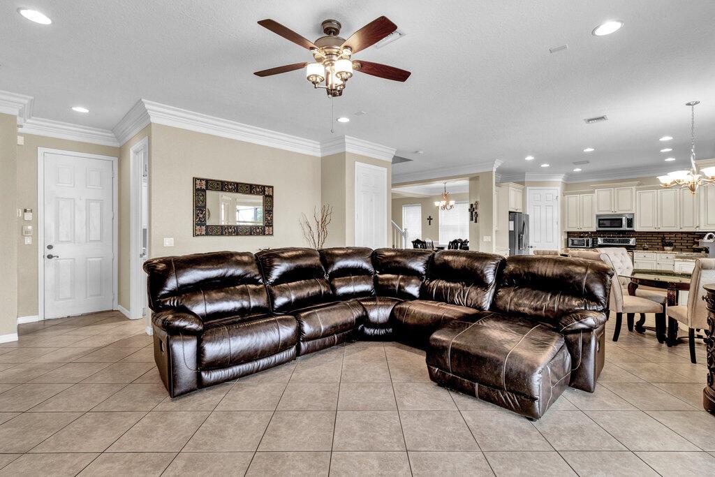 DIAMOND LAKE SUBDIVISION - Residential