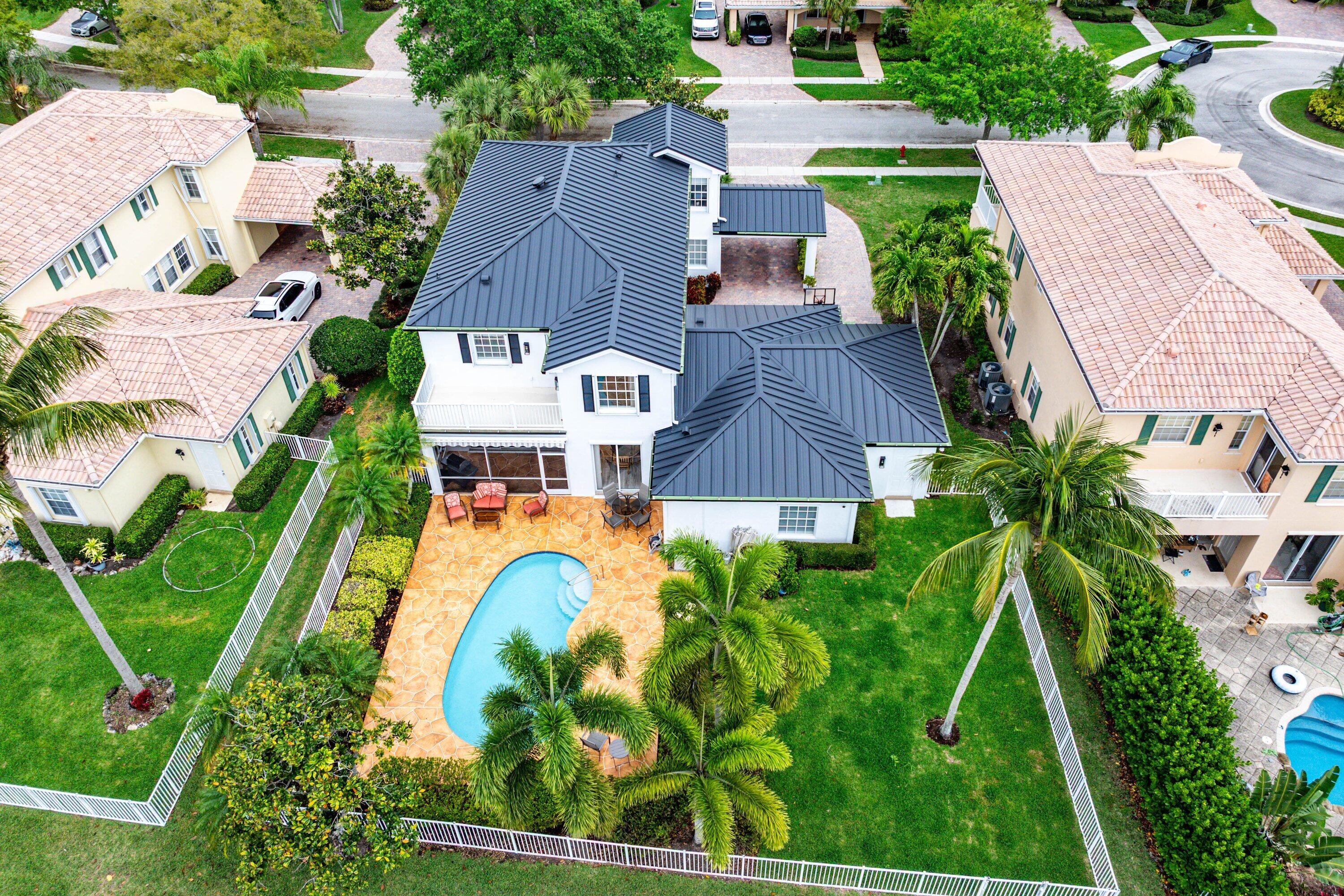 VILLAGEWALK OF WELLINGTON 4 - Residential