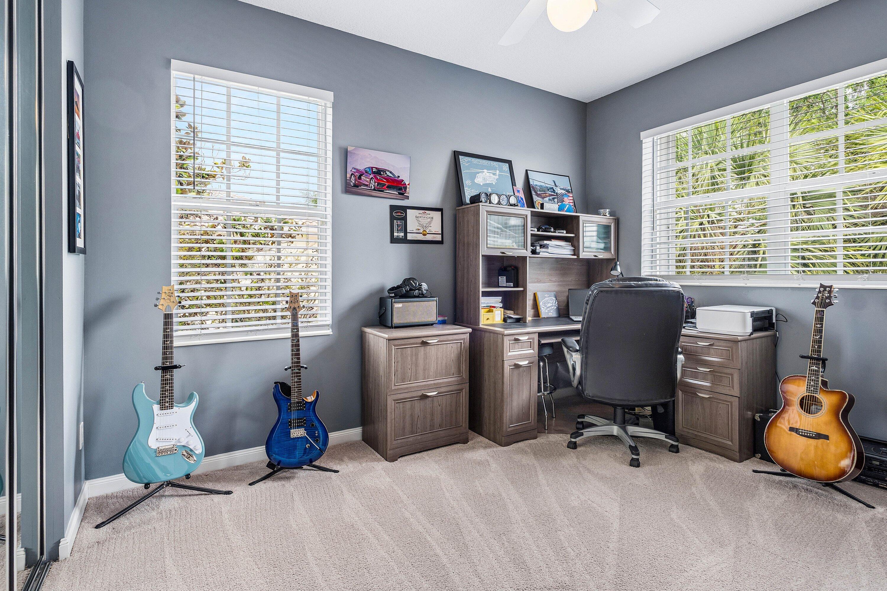 VILLAGEWALK OF WELLINGTON 4 - Residential