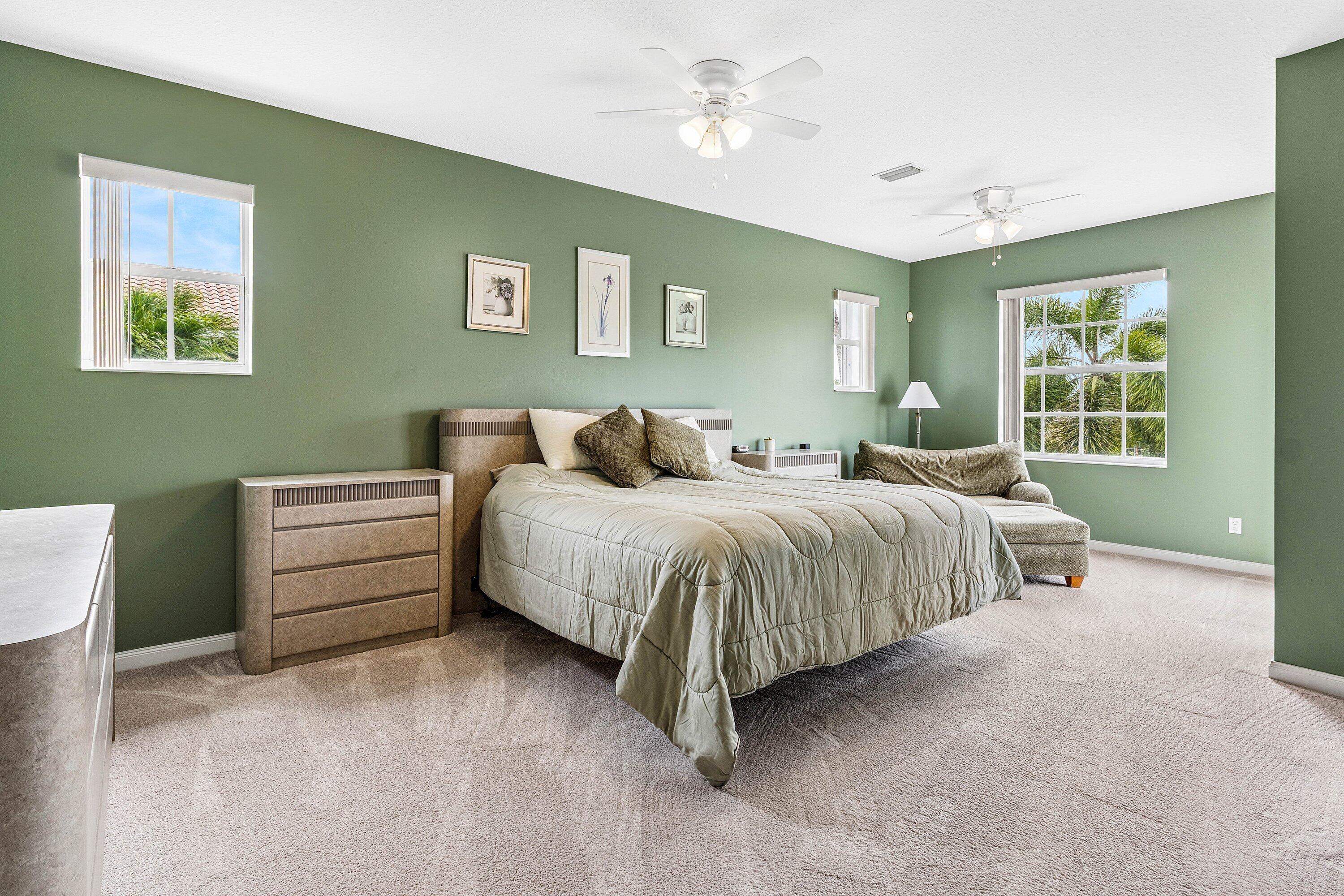 VILLAGEWALK OF WELLINGTON 4 - Residential