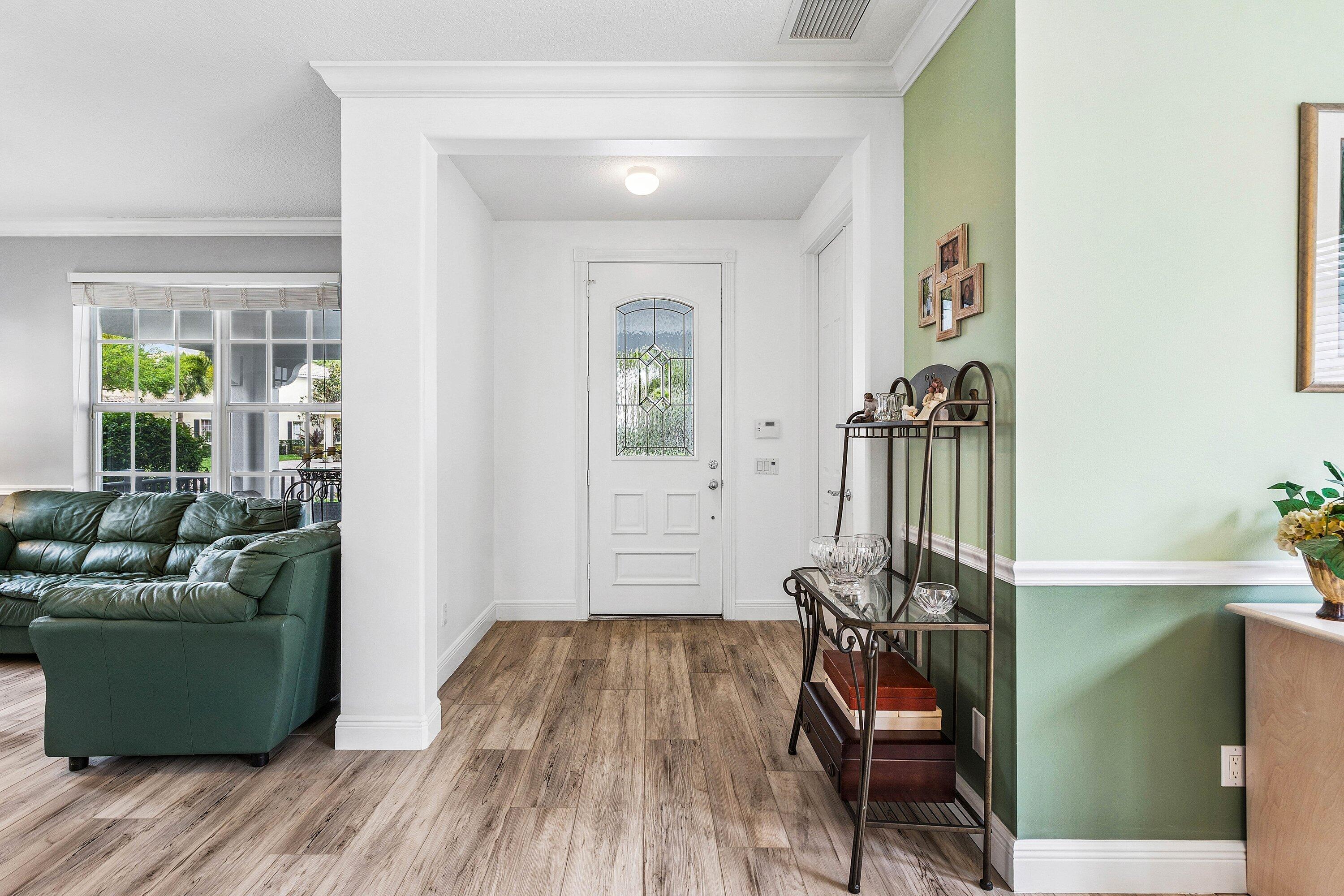 VILLAGEWALK OF WELLINGTON 4 - Residential