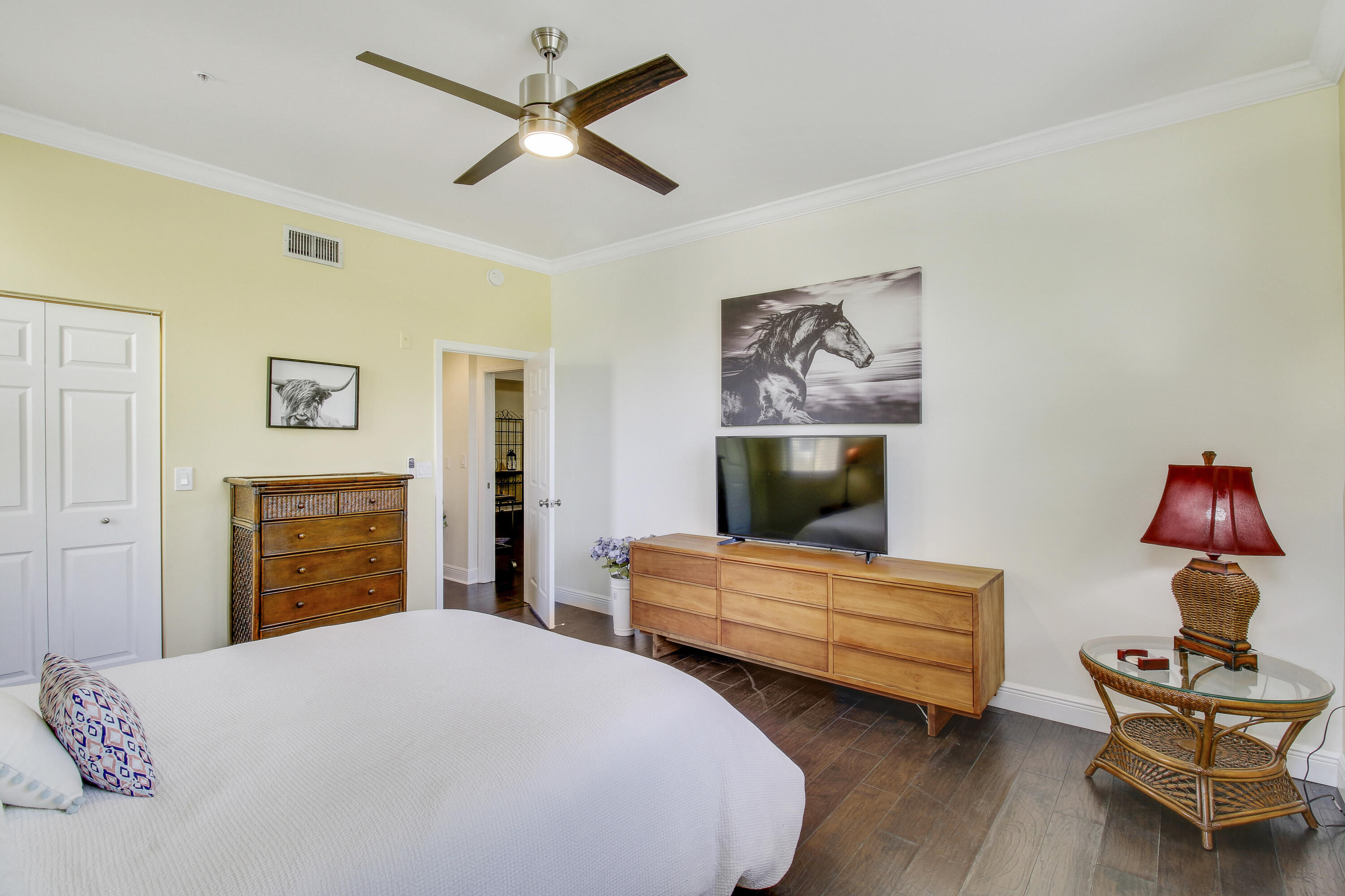 ST ANDREWS AT POLO CLUB CONDO - Residential