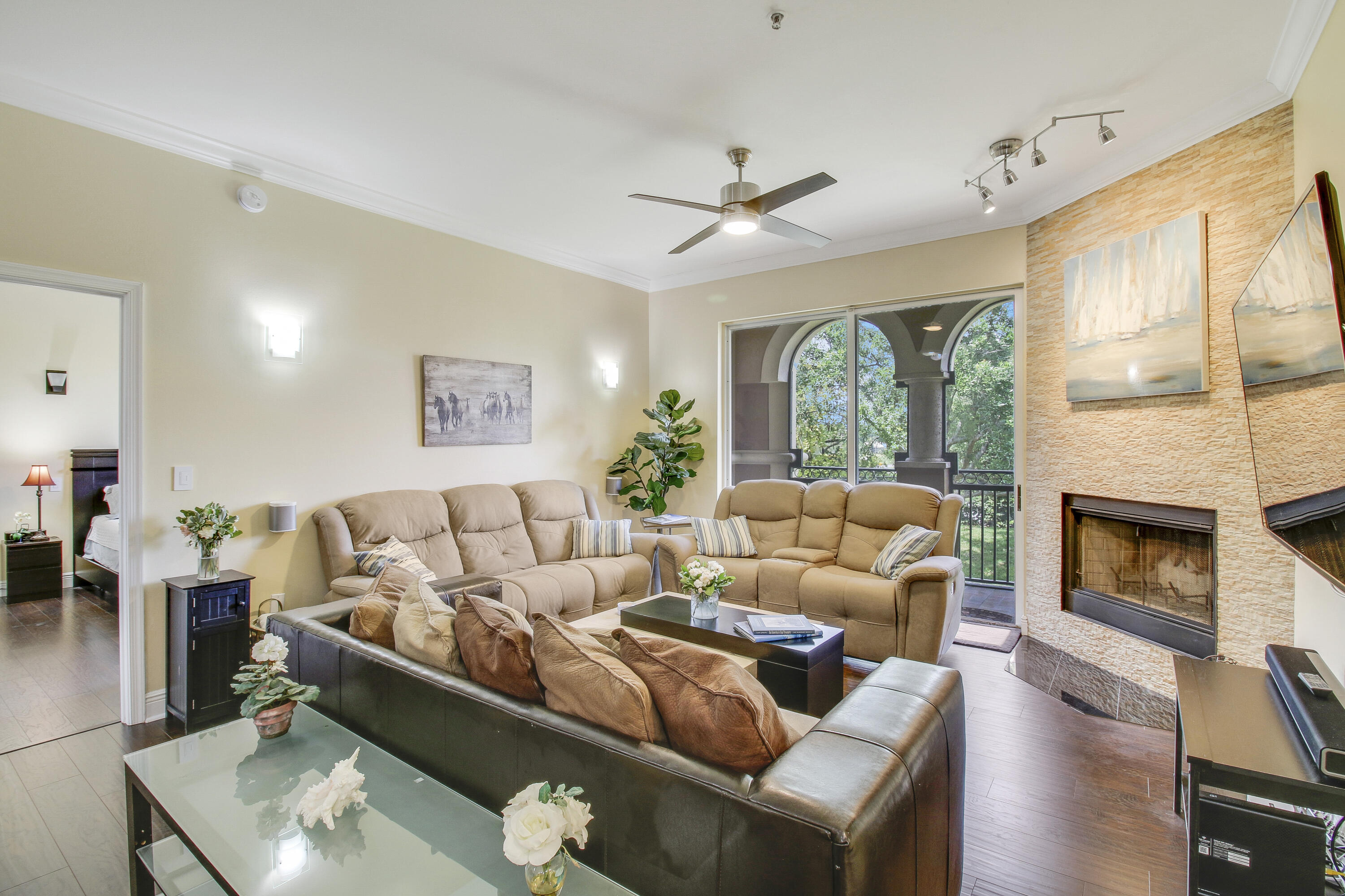 ST ANDREWS AT POLO CLUB CONDO - Residential