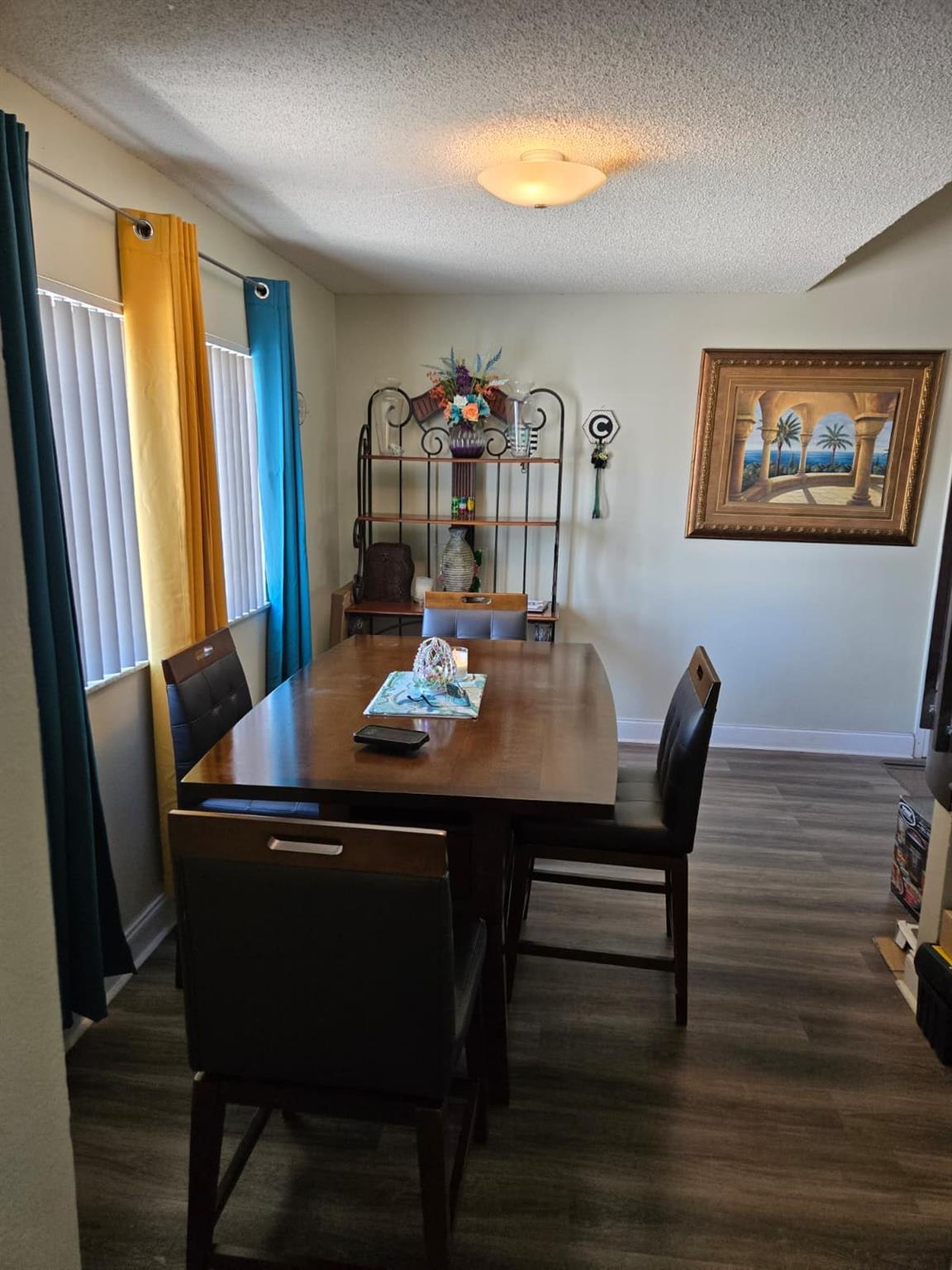 INVERRARY GARDENS - Residential