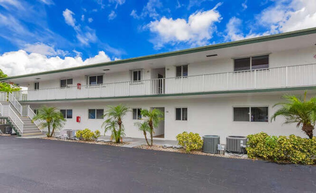 Photo of 10 Garden Street #206s, Tequesta, FL 33469 (MLS # R11069306)