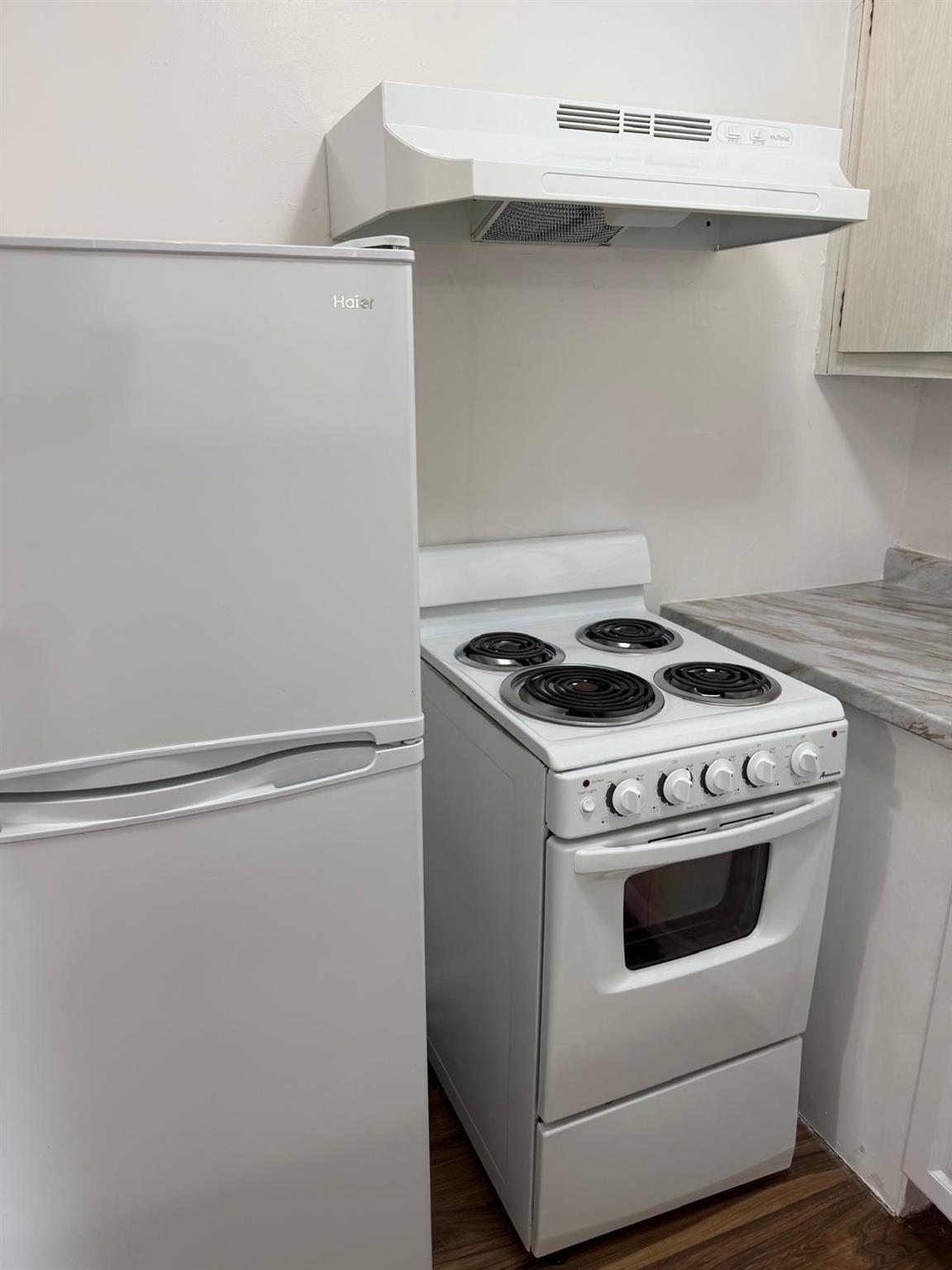 BUFFALO HEIGHTS - Residential Lease