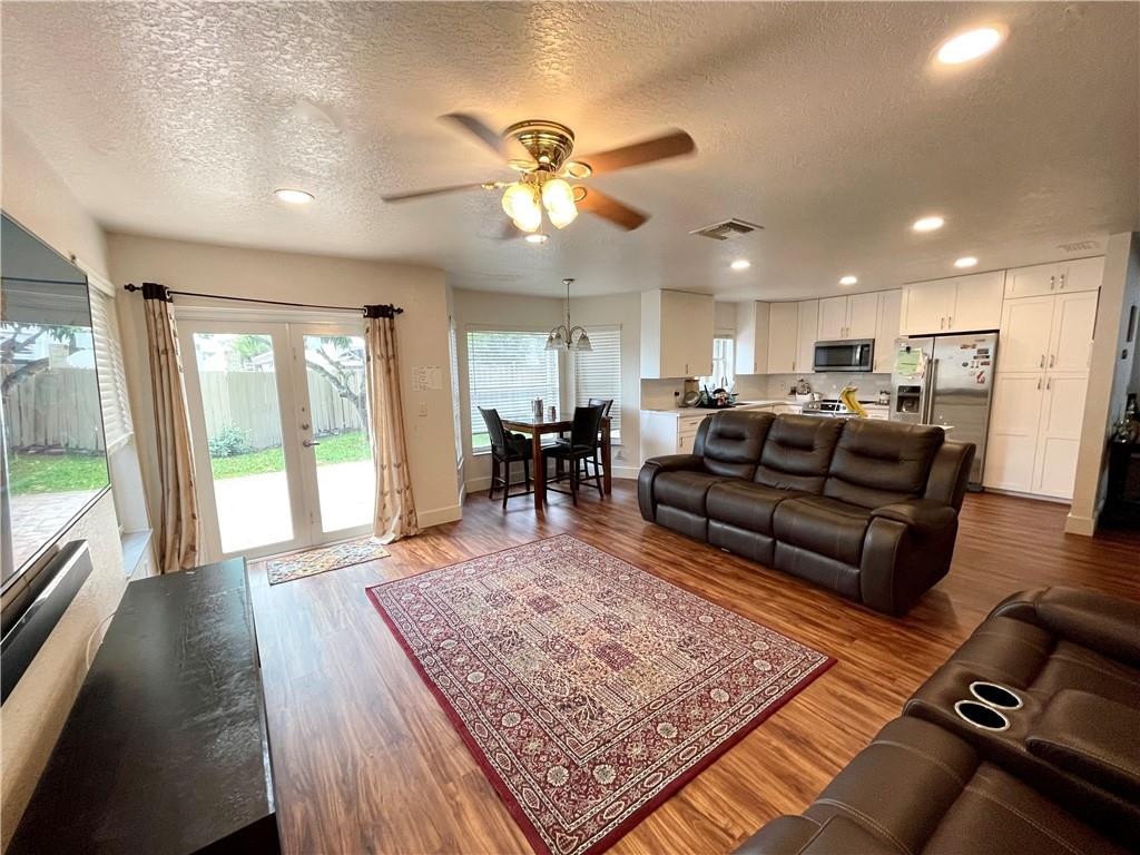 SILVER LAKES PHASE II REP - Residential