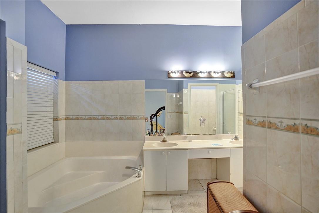 Boulevard Forest 113-39 B - Residential