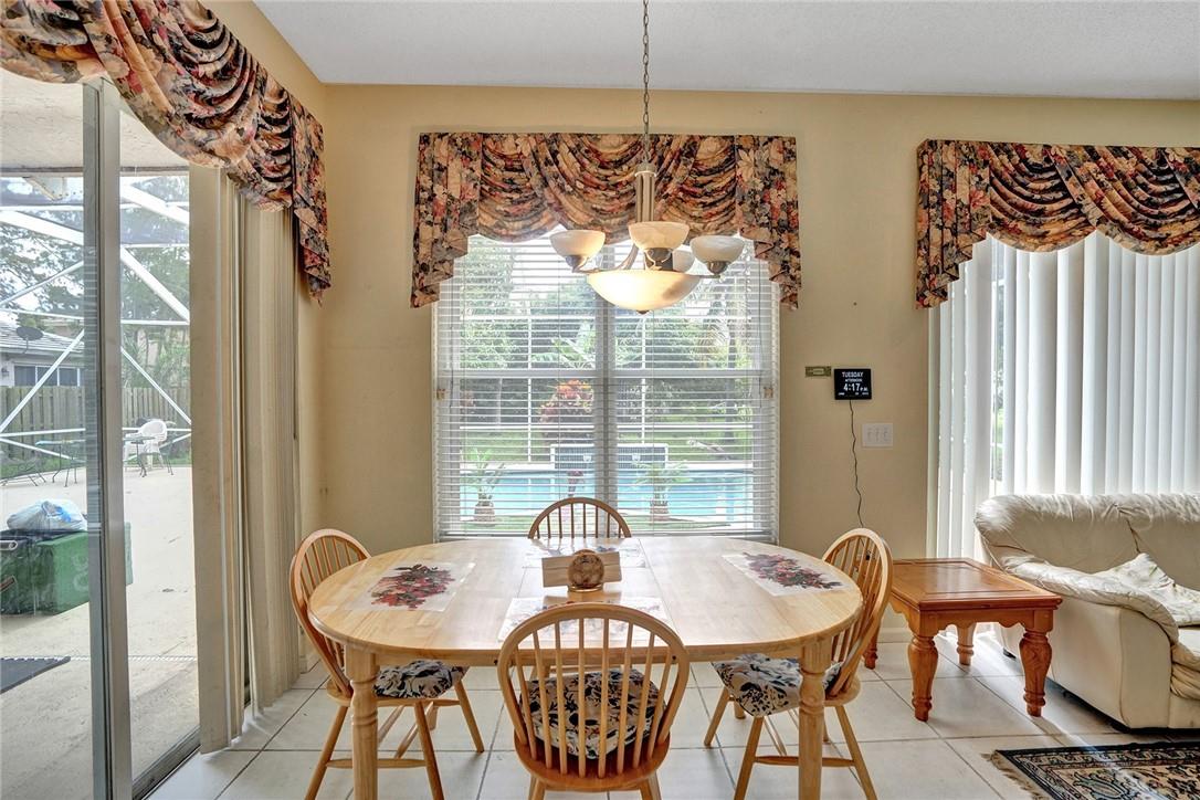 Boulevard Forest 113-39 B - Residential