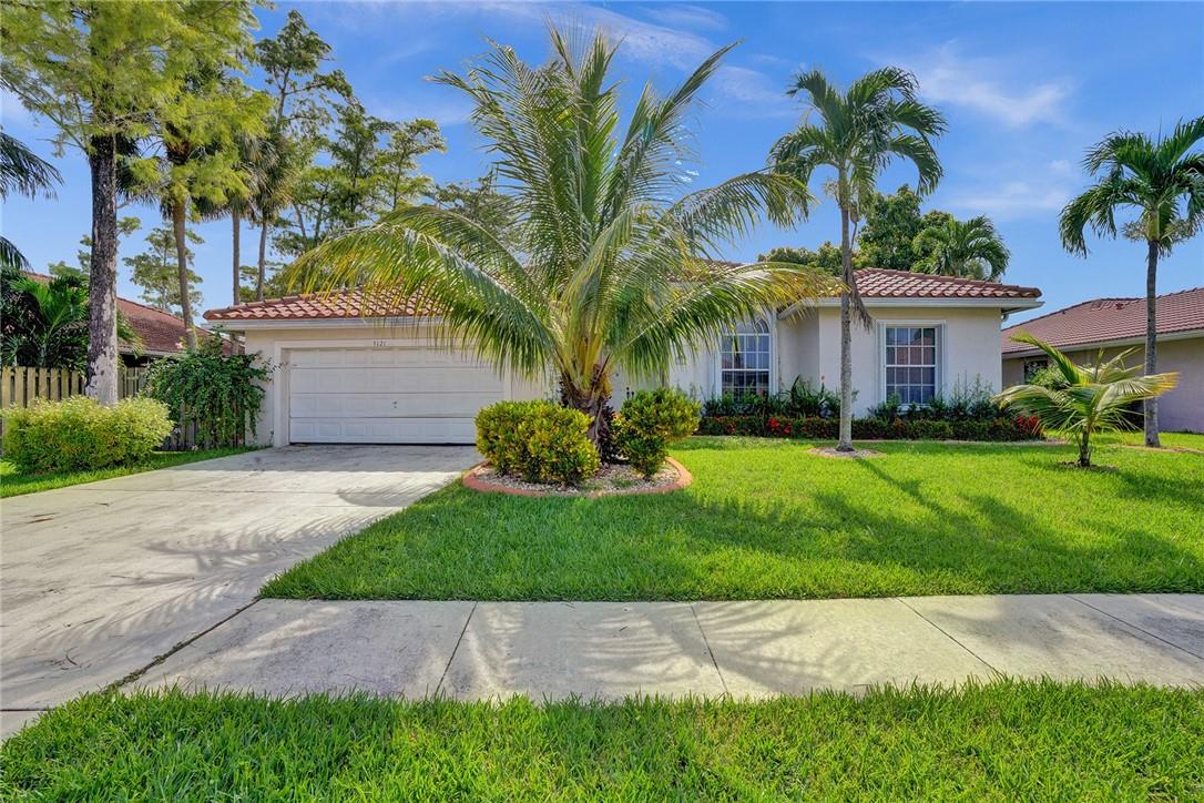Boulevard Forest 113-39 B - Residential