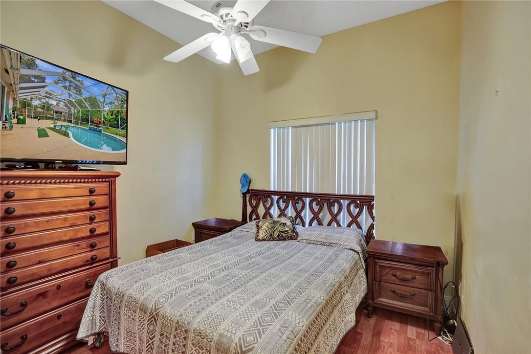 Boulevard Forest 113-39 B - Residential