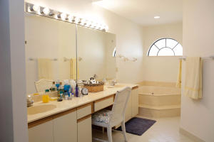 SHERWOOD FOREST - Residential