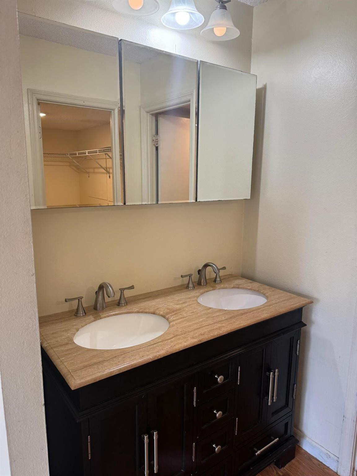 Environ 1 Condo - Residential