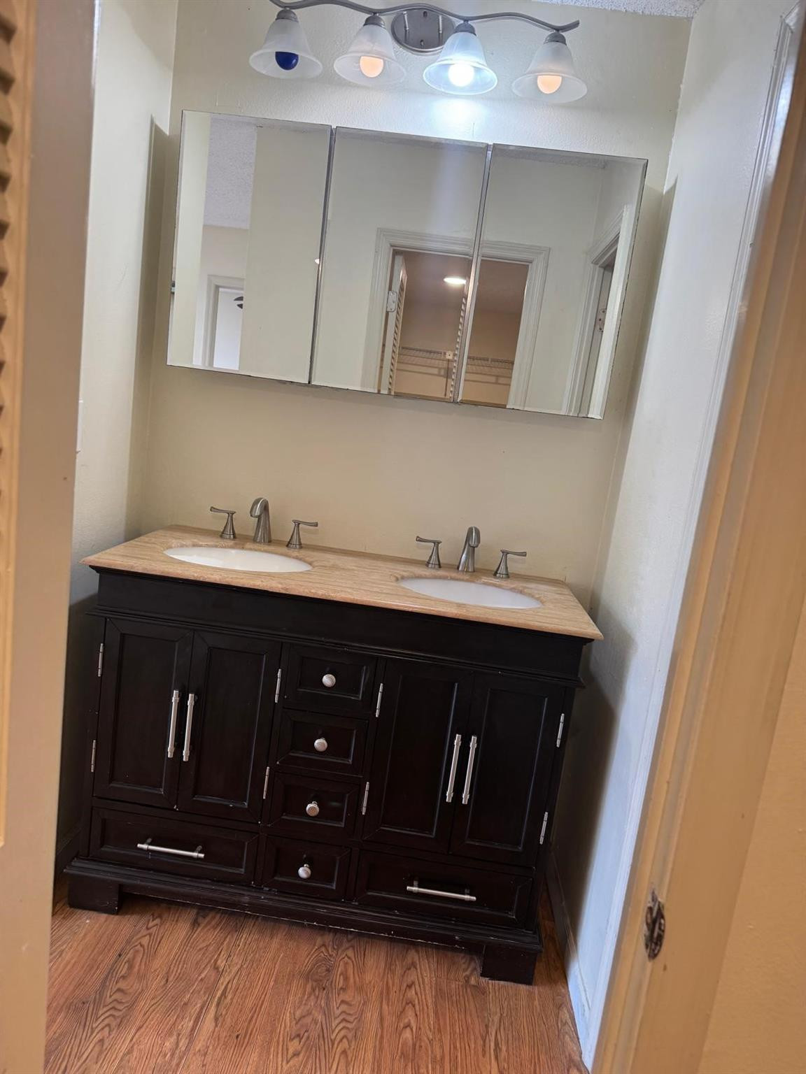 Environ 1 Condo - Residential