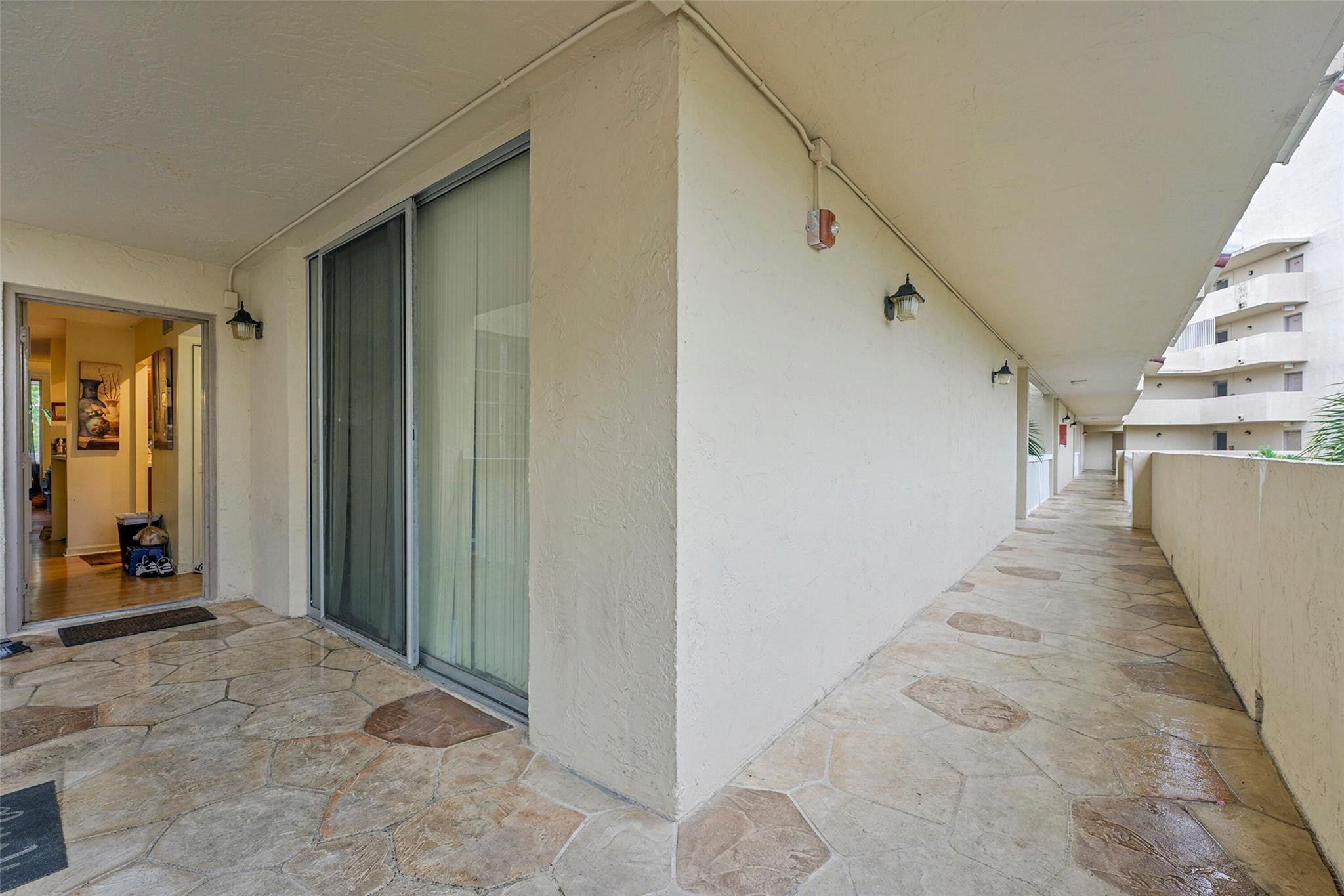 Environ 1 Condo - Residential