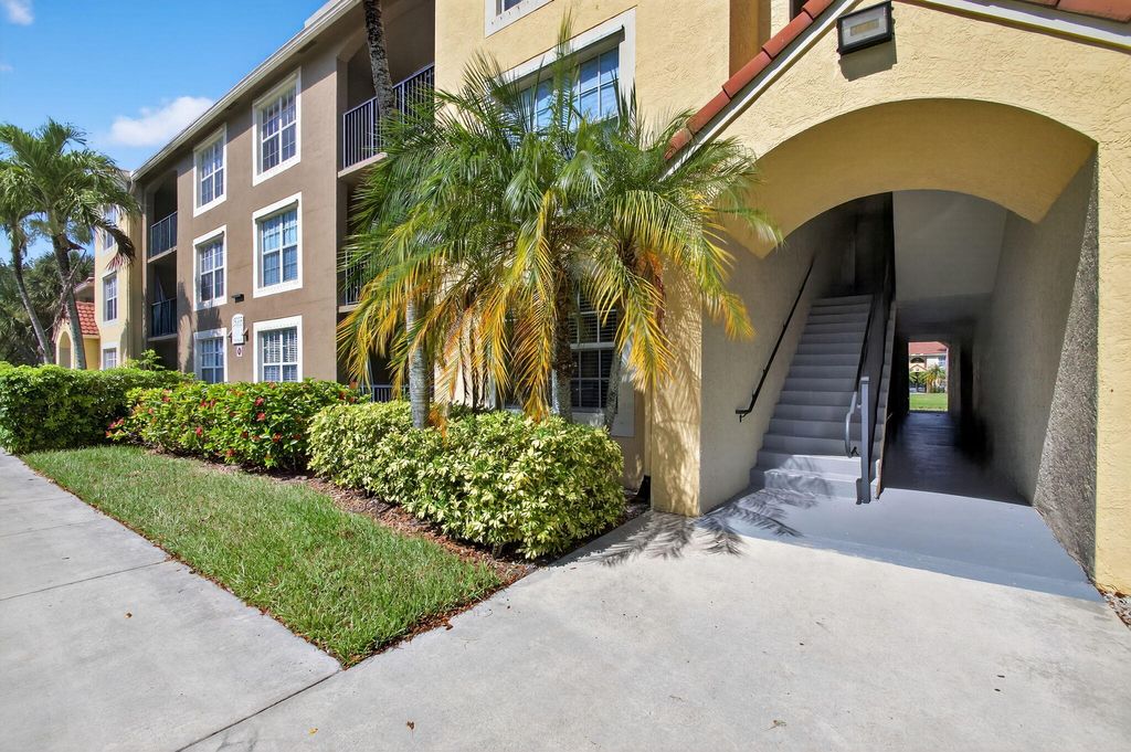 Photo of 15035 Michelangelo Boulevard #105, Delray Beach, FL 33446 (MLS # R11099821)