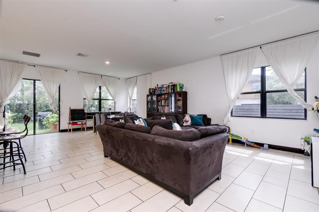 Crestview West - Residential