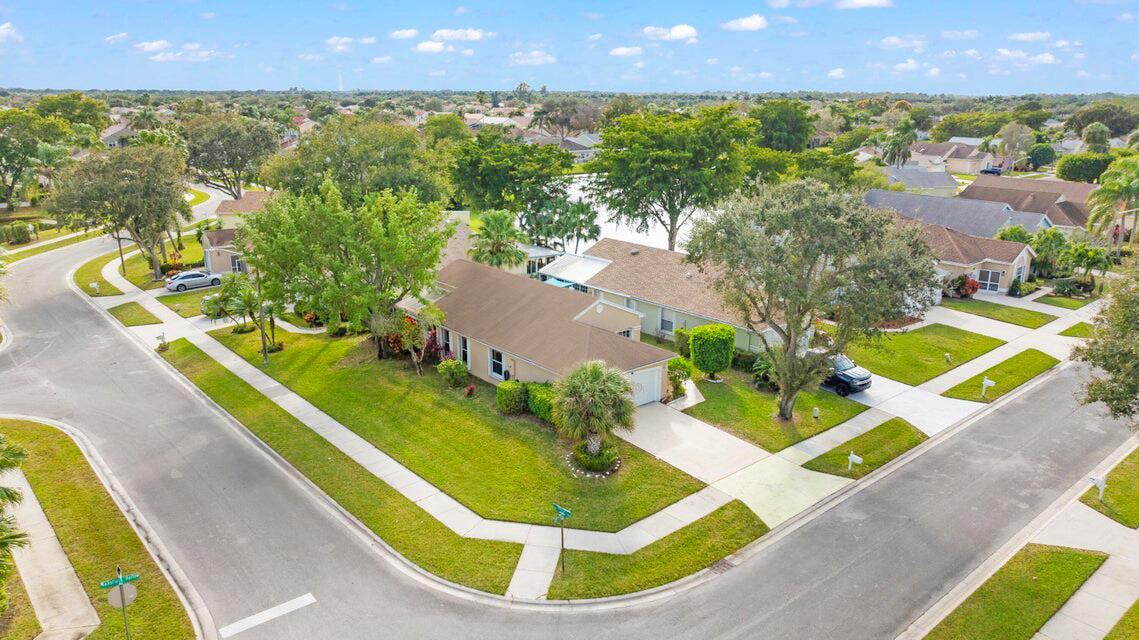 7961 Mansfield Hollow Road