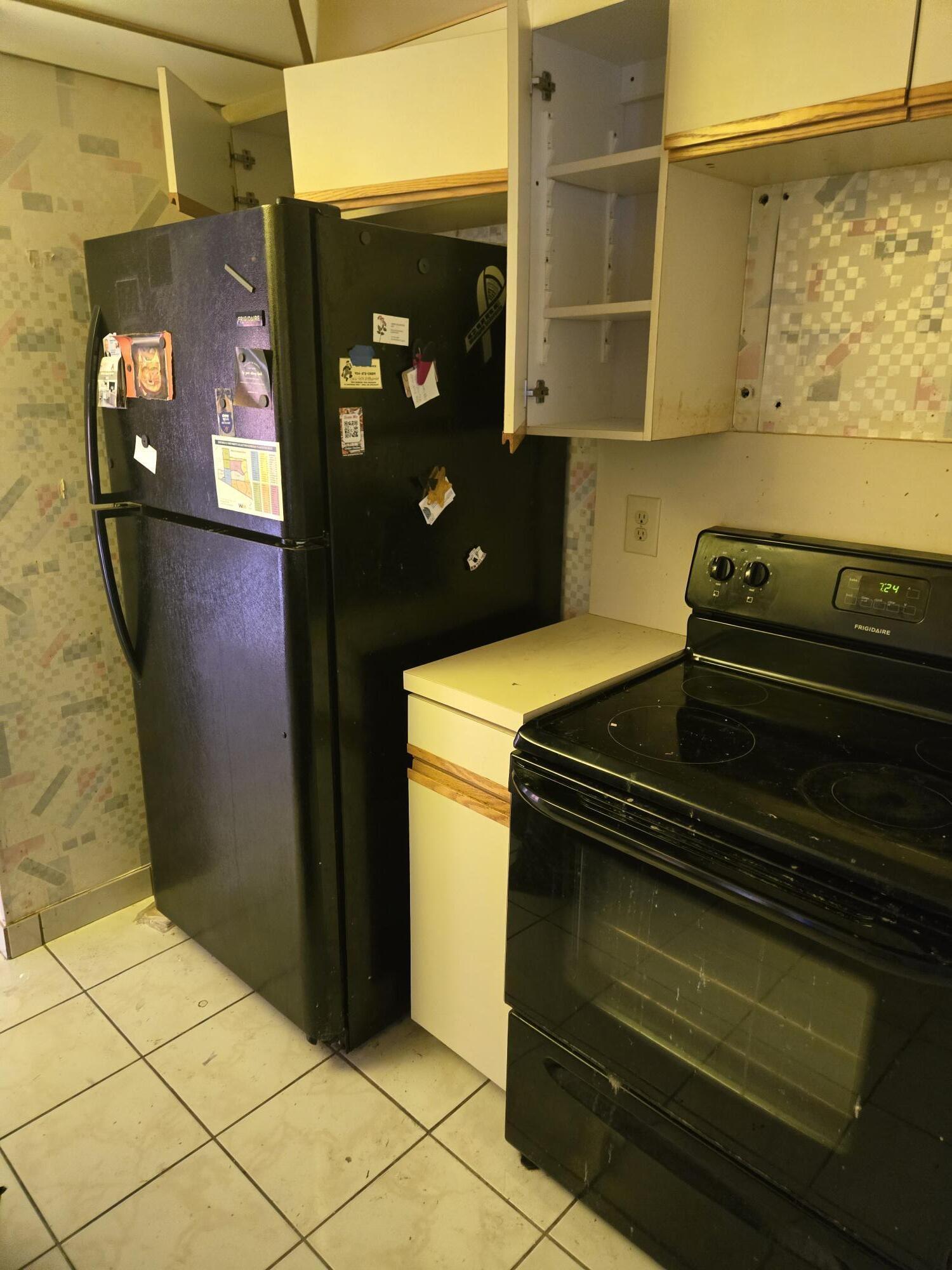 LAUDERDALE WEST SEC 4 - Residential