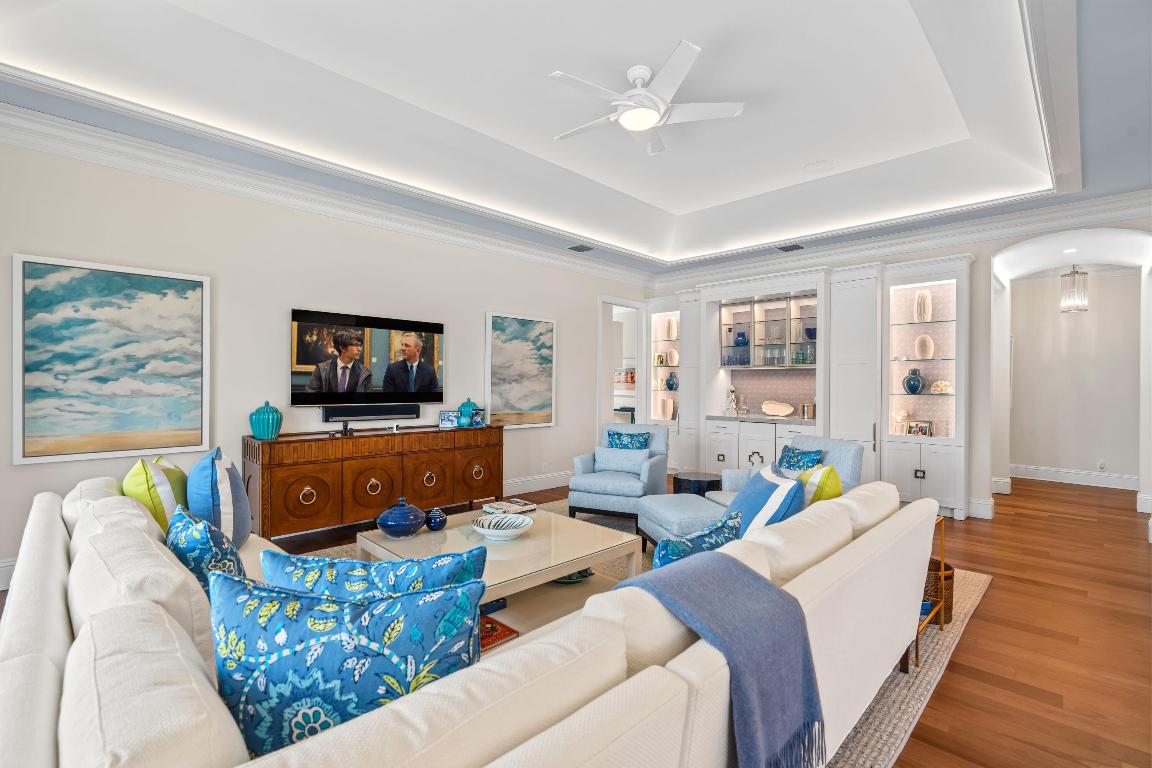 POLO COVE - Residential