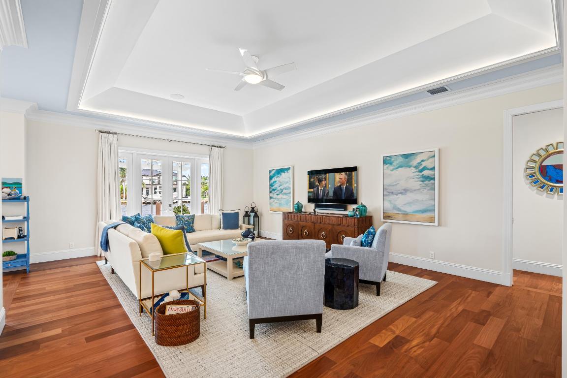 POLO COVE - Residential