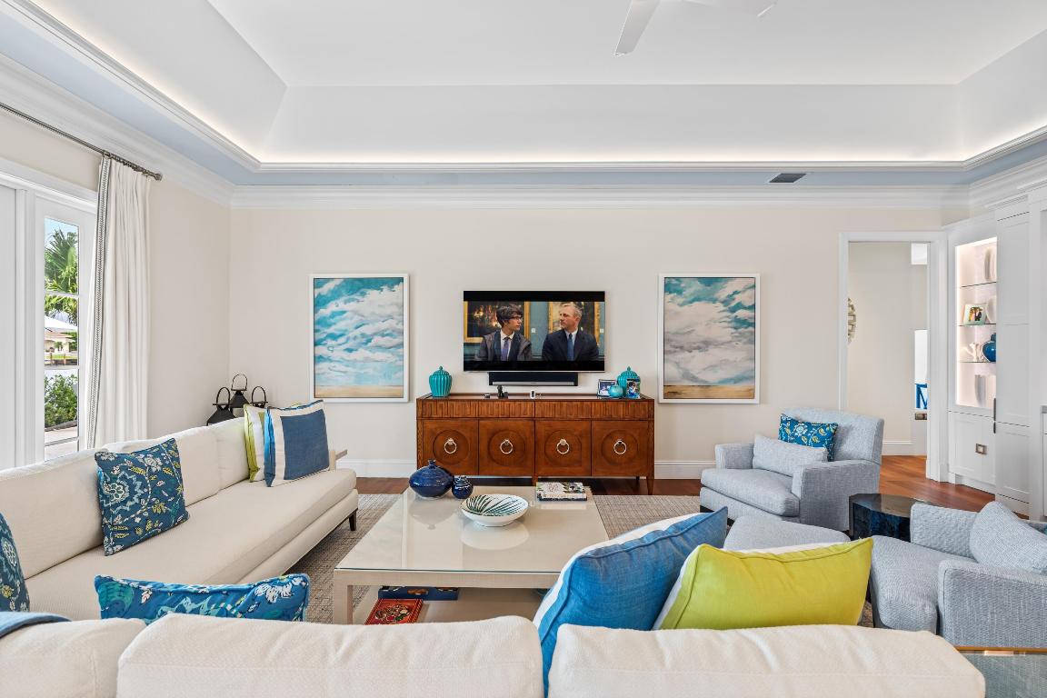 POLO COVE - Residential