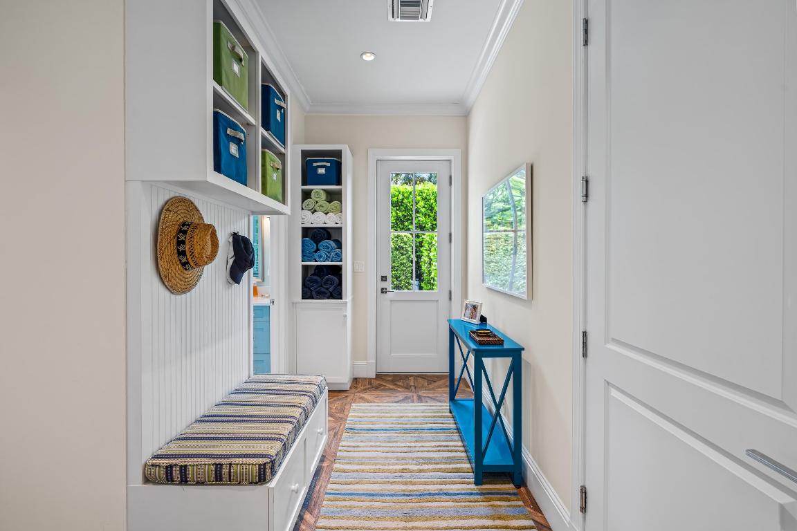 POLO COVE - Residential