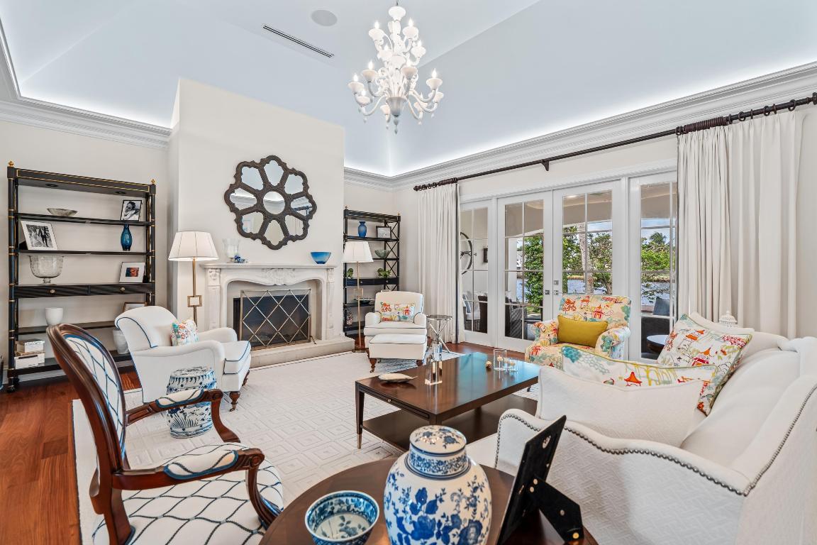 POLO COVE - Residential