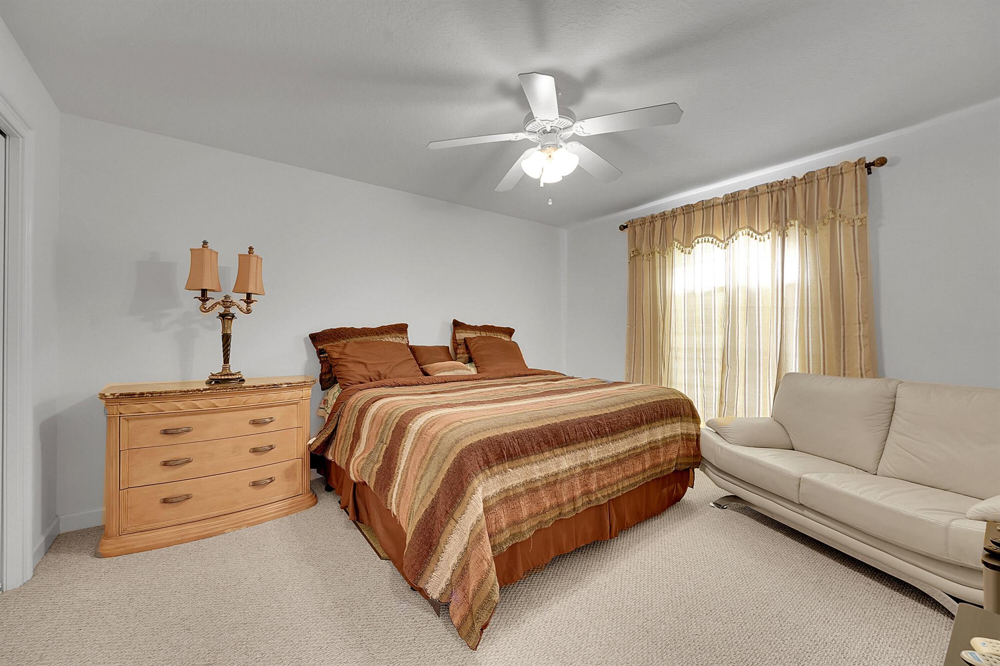 PORT ST LUCIE SECTION 33 - Residential