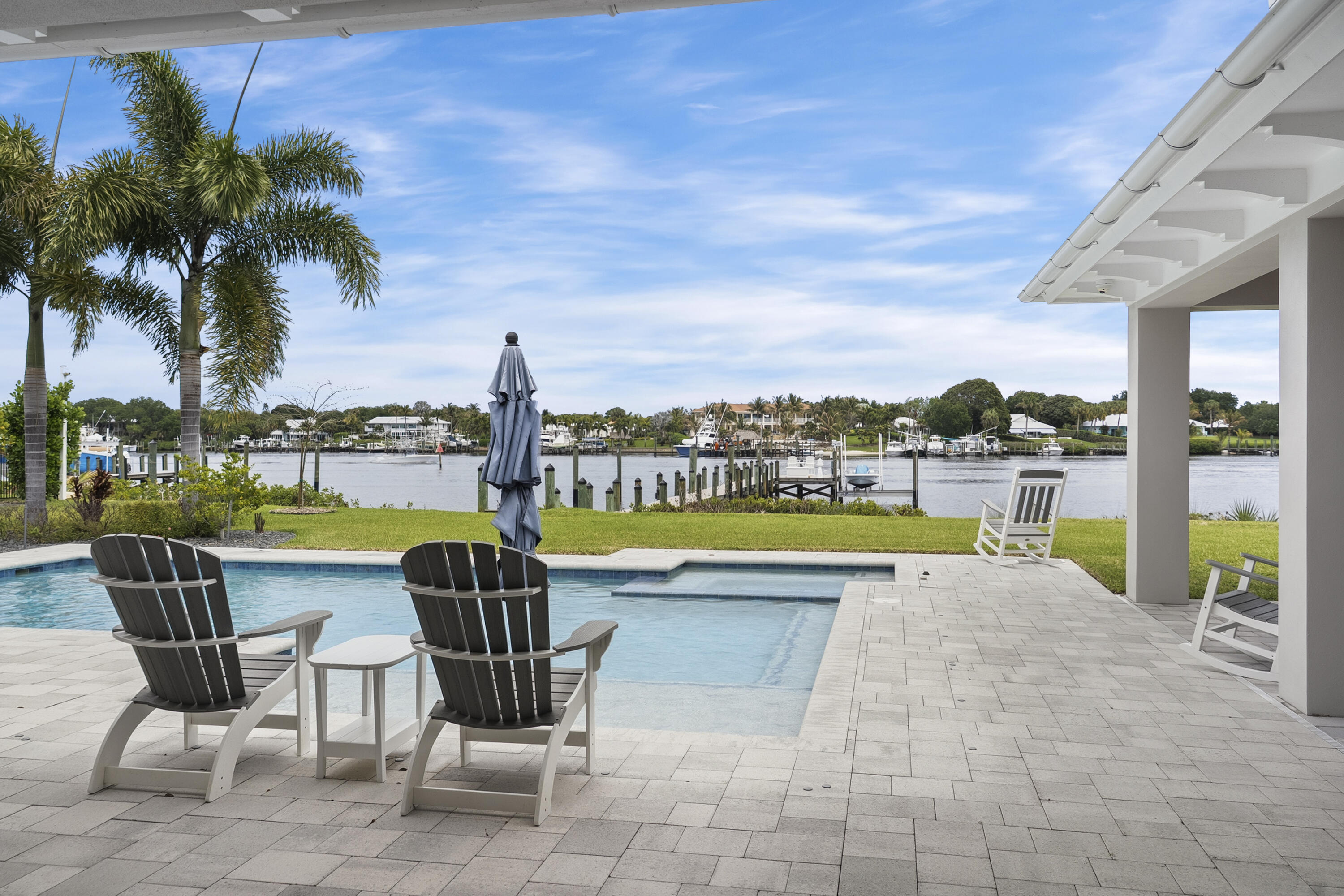 3973 SE Topsail Court