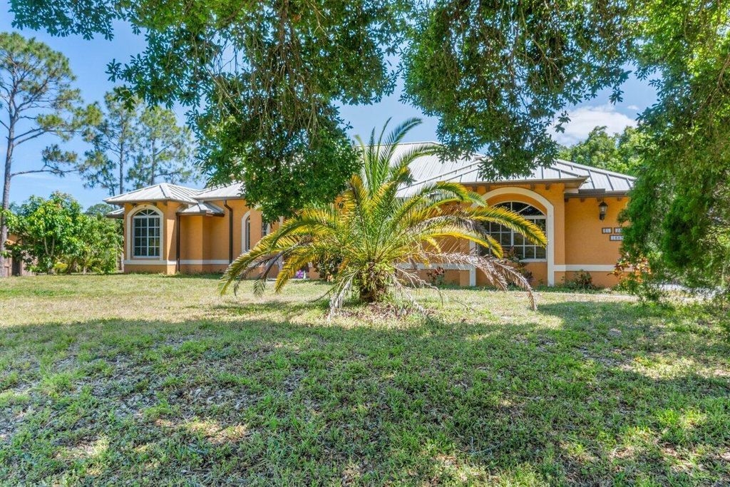 Photo of 18854 49th Street N, Loxahatchee, FL 33470 (MLS # R10979616)