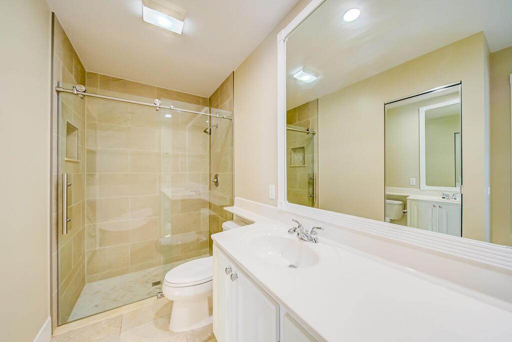 VILLAGEWALK OF WELLINGTON - Residential