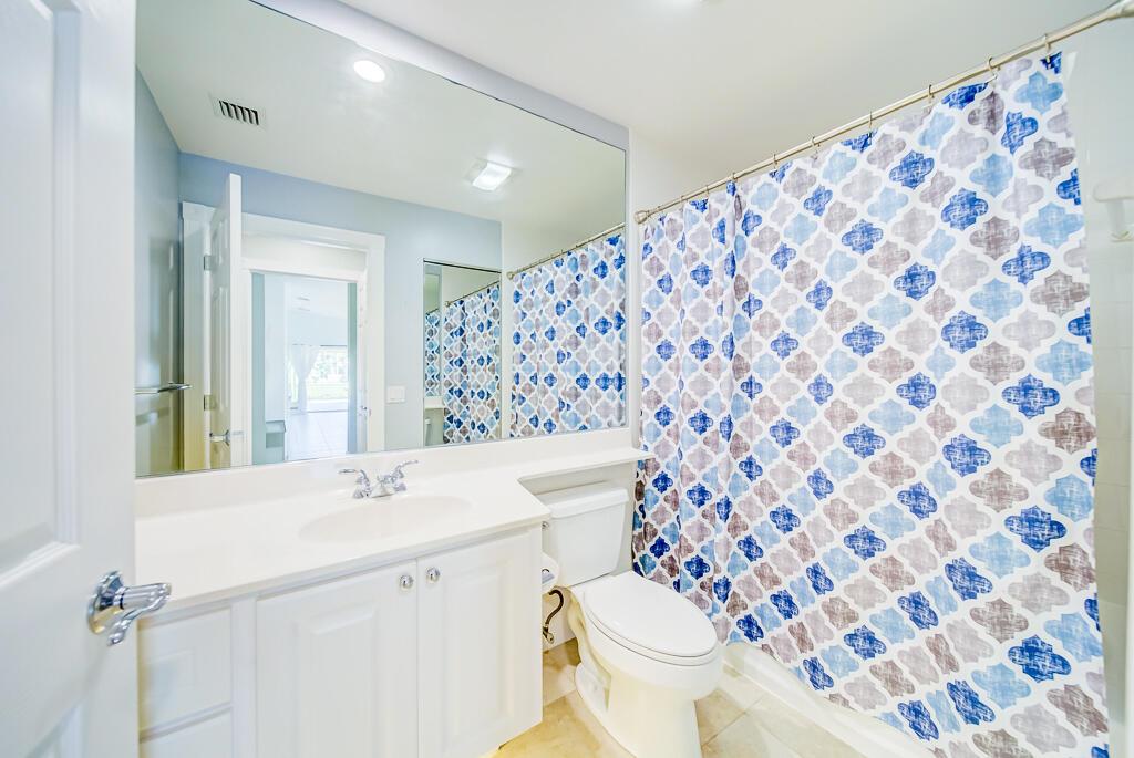 VILLAGEWALK OF WELLINGTON - Residential