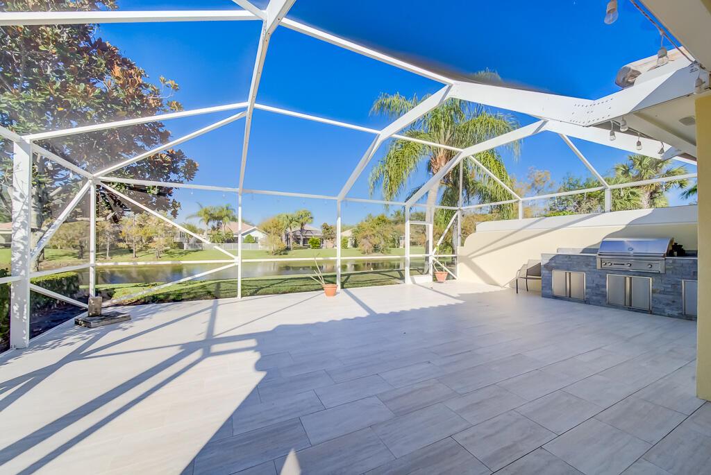 VILLAGEWALK OF WELLINGTON - Residential