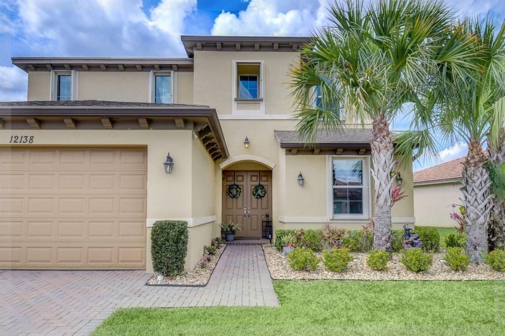 Photo of 12138 SW Bennington Circle SW, Port St Lucie, FL 34987 (MLS # R10883727)