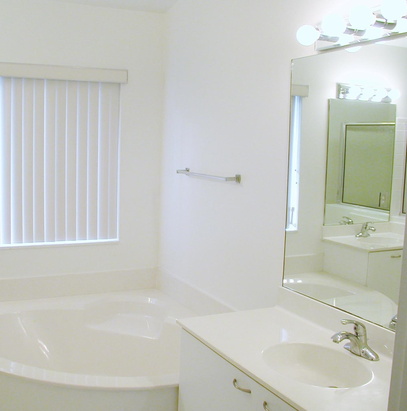 WINSTON PARK SECTION TWO-A - Residential Lease