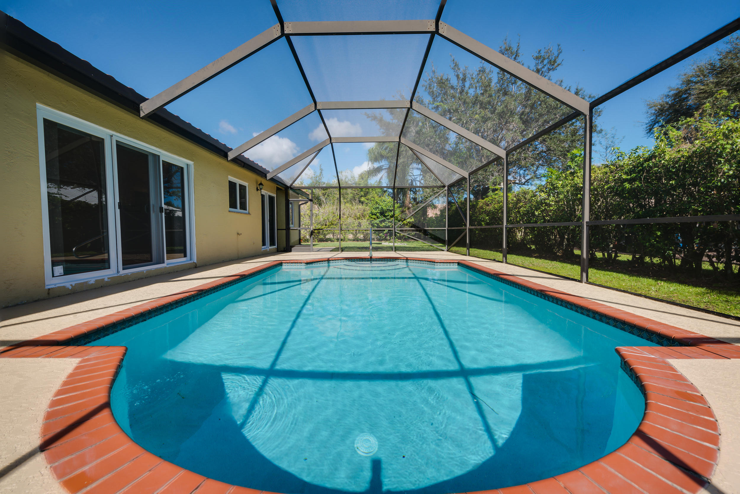 WINSTON PARK SECTION TWO-A - Residential Lease
