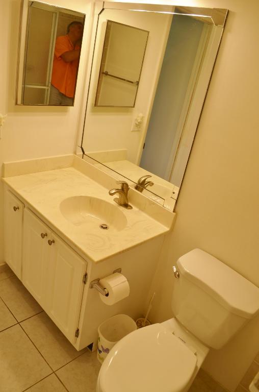 LAS VERDES / LAUREL OAK - Residential