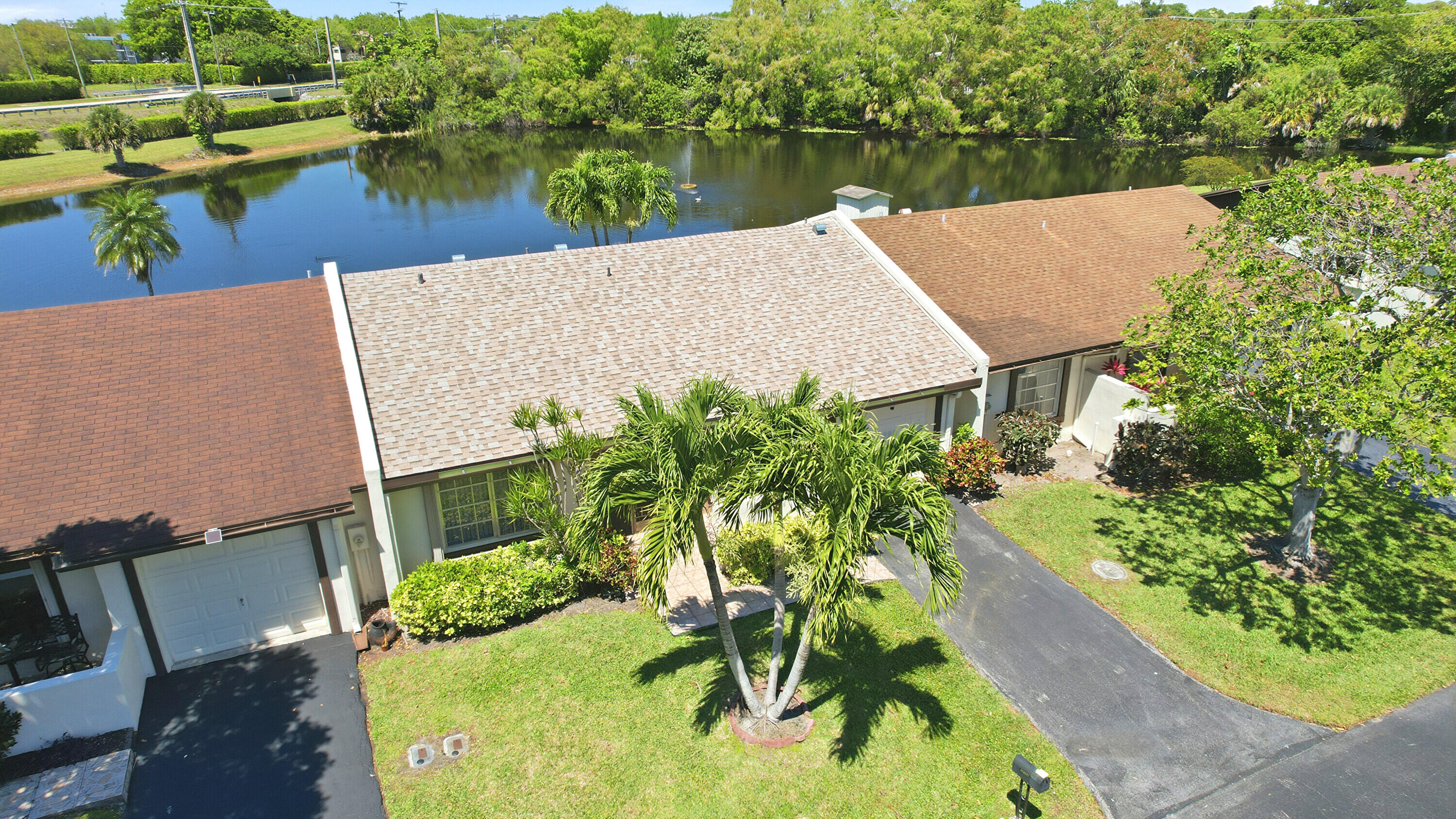 LAS VERDES / LAUREL OAK - Residential