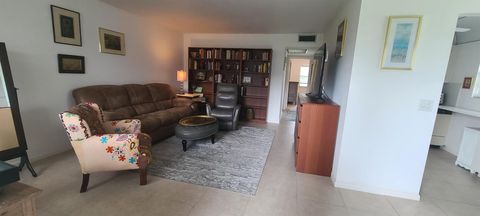 270 Suffolk Boca Raton FL 33434