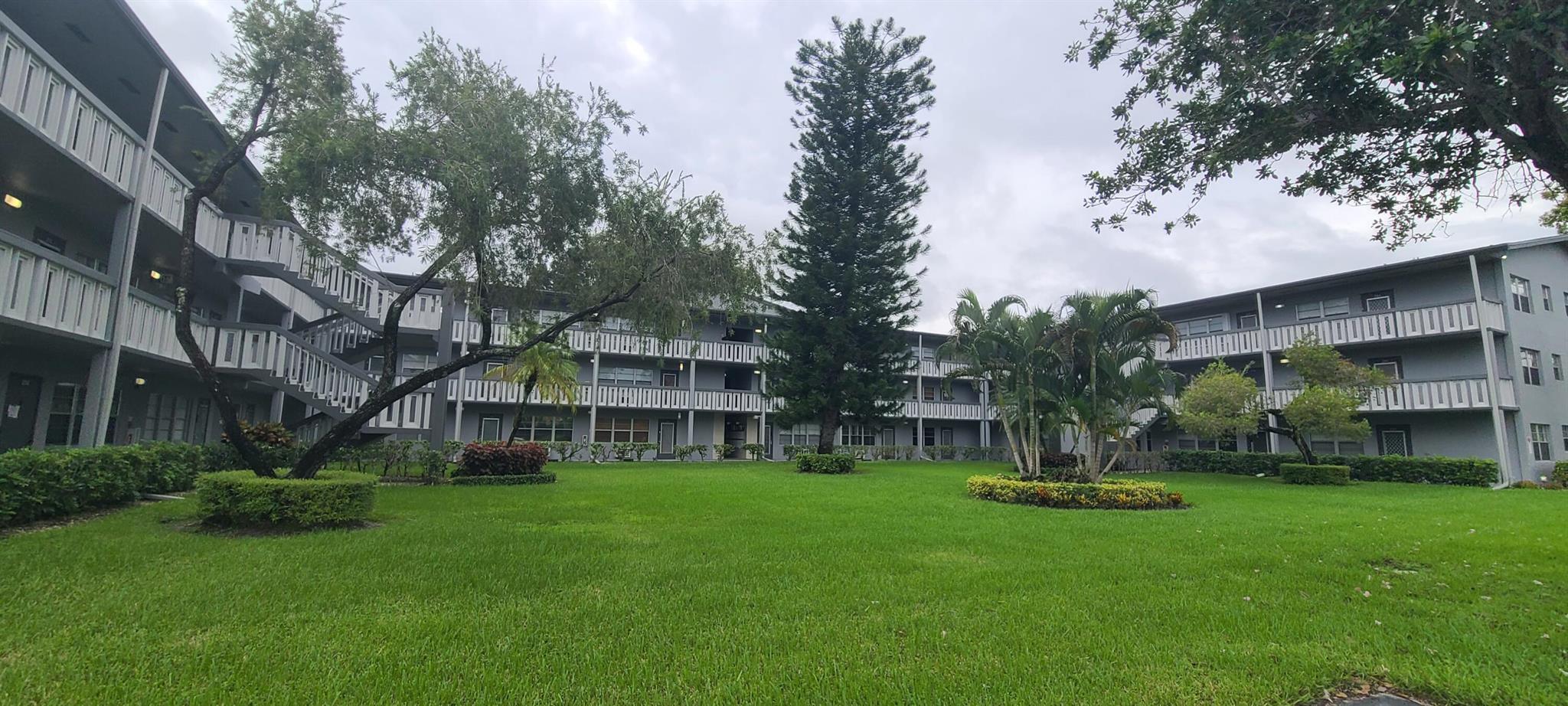 View photos, virtual tours, details... 270 Suffolk
