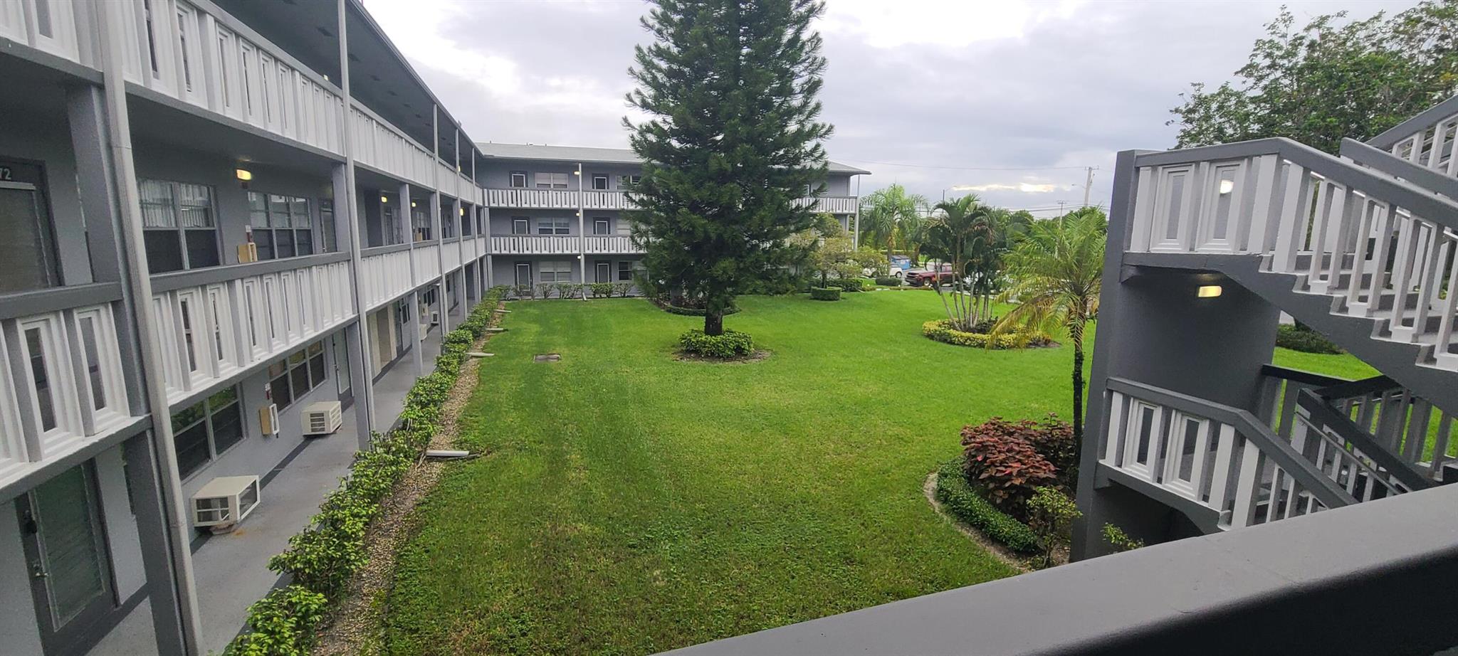 SUFFOLK AT CENTURY VILLAG - Residential