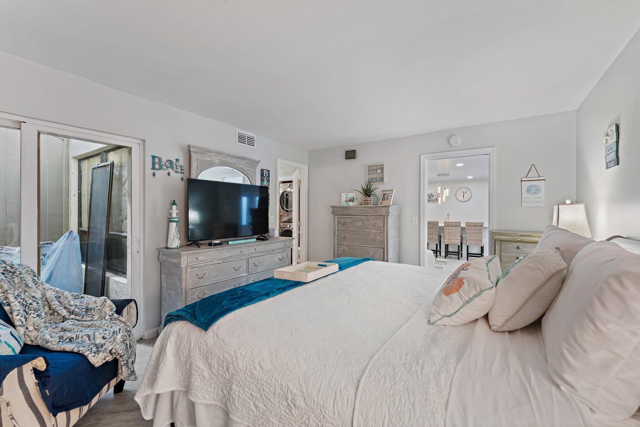 SEA LOFTERS CONDO - Residential Lease