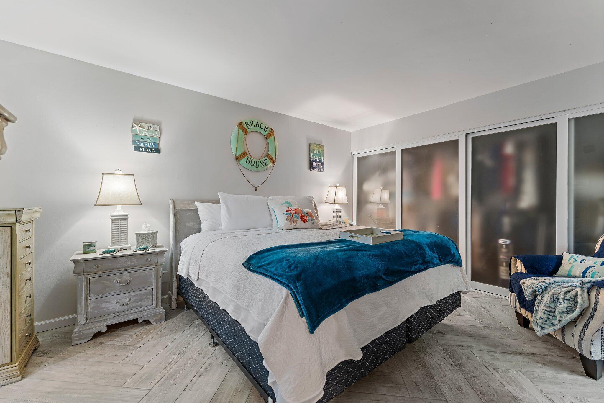 SEA LOFTERS CONDO - Residential Lease