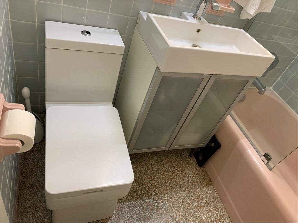 Lloyd Estates 25-47 B - Residential
