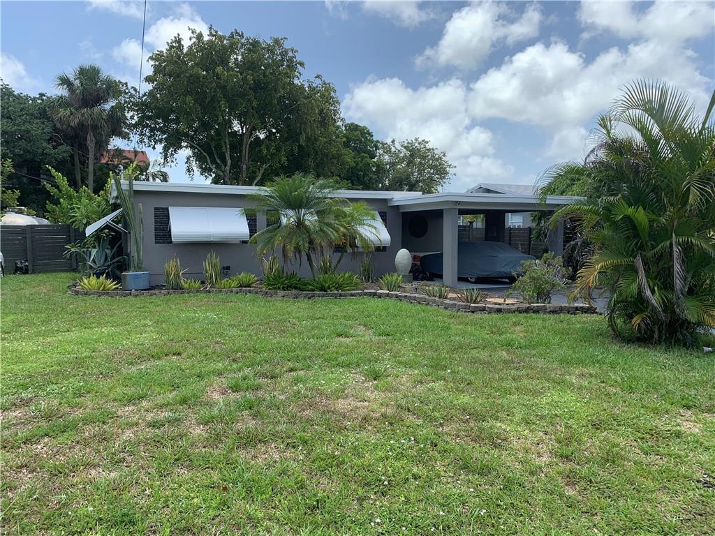 Lloyd Estates 25-47 B - Residential